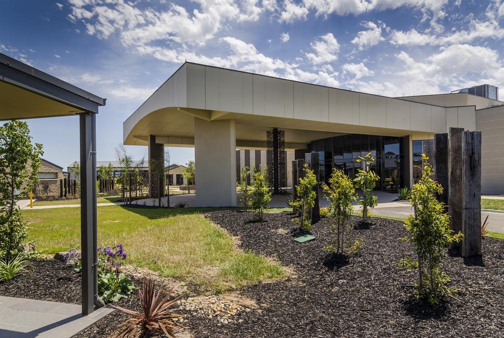 Quality Hotel Point Cook Exterior photo
