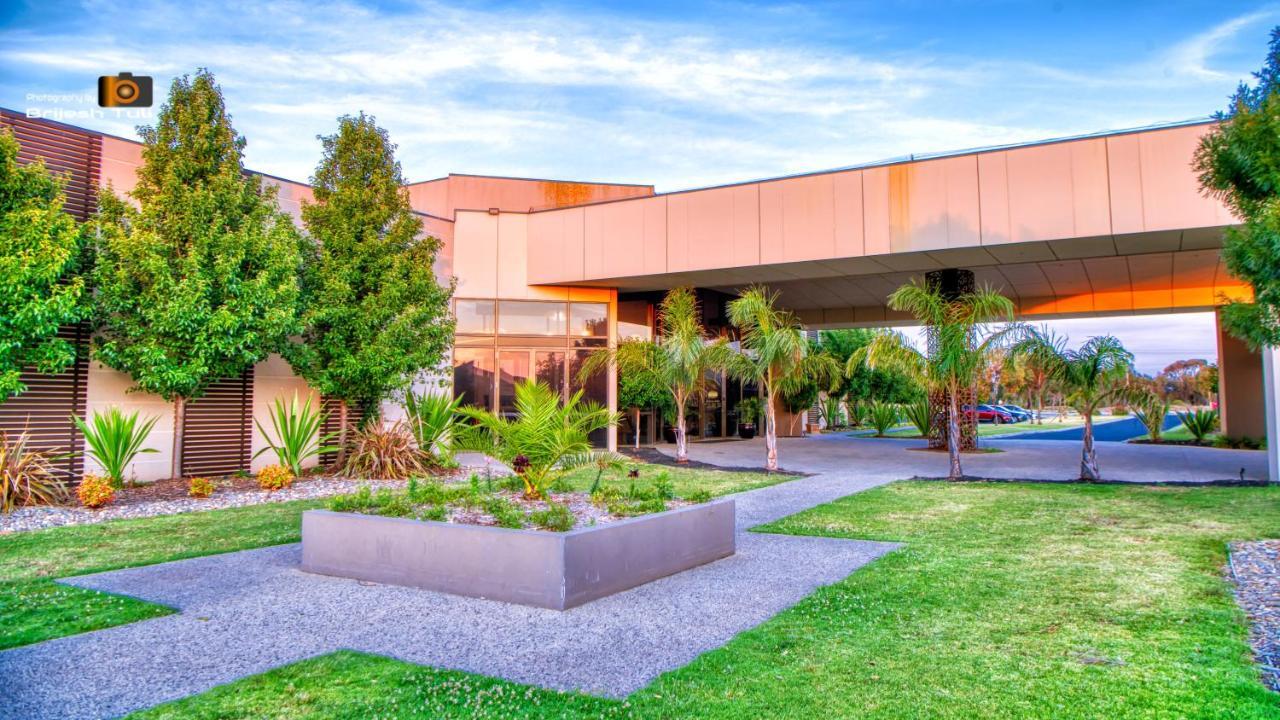 Quality Hotel Point Cook Exterior photo